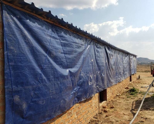 Livestock curtain systems for swine and poultry barns Custom farm curtains for agricultural buildings