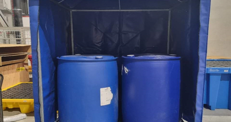 Single IBCPallet Tarps 4Drum Frame and Pallet Cover